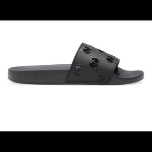 Pursuit GG Logo Slide Sandal
GUCCI